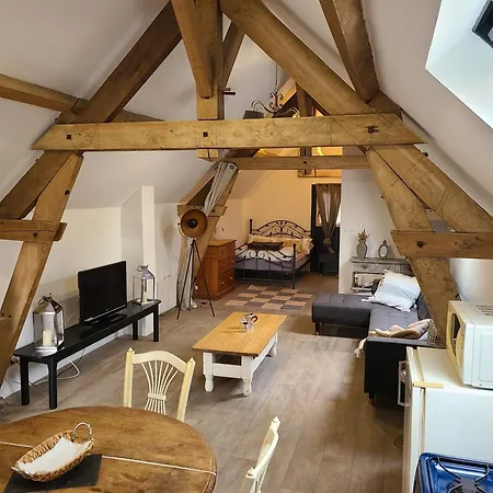 Le Au Pied Des Chevaux Casa vacanze Baugé